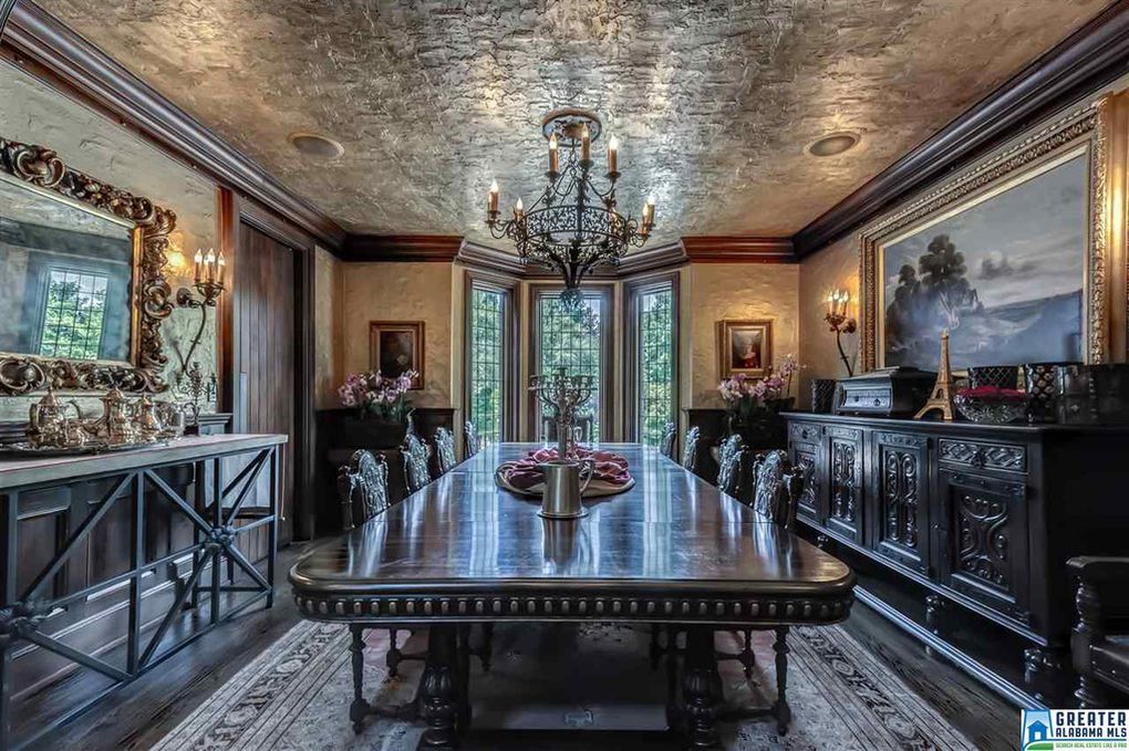 Birmingham Alabama artist's home with incredible textures and finishes