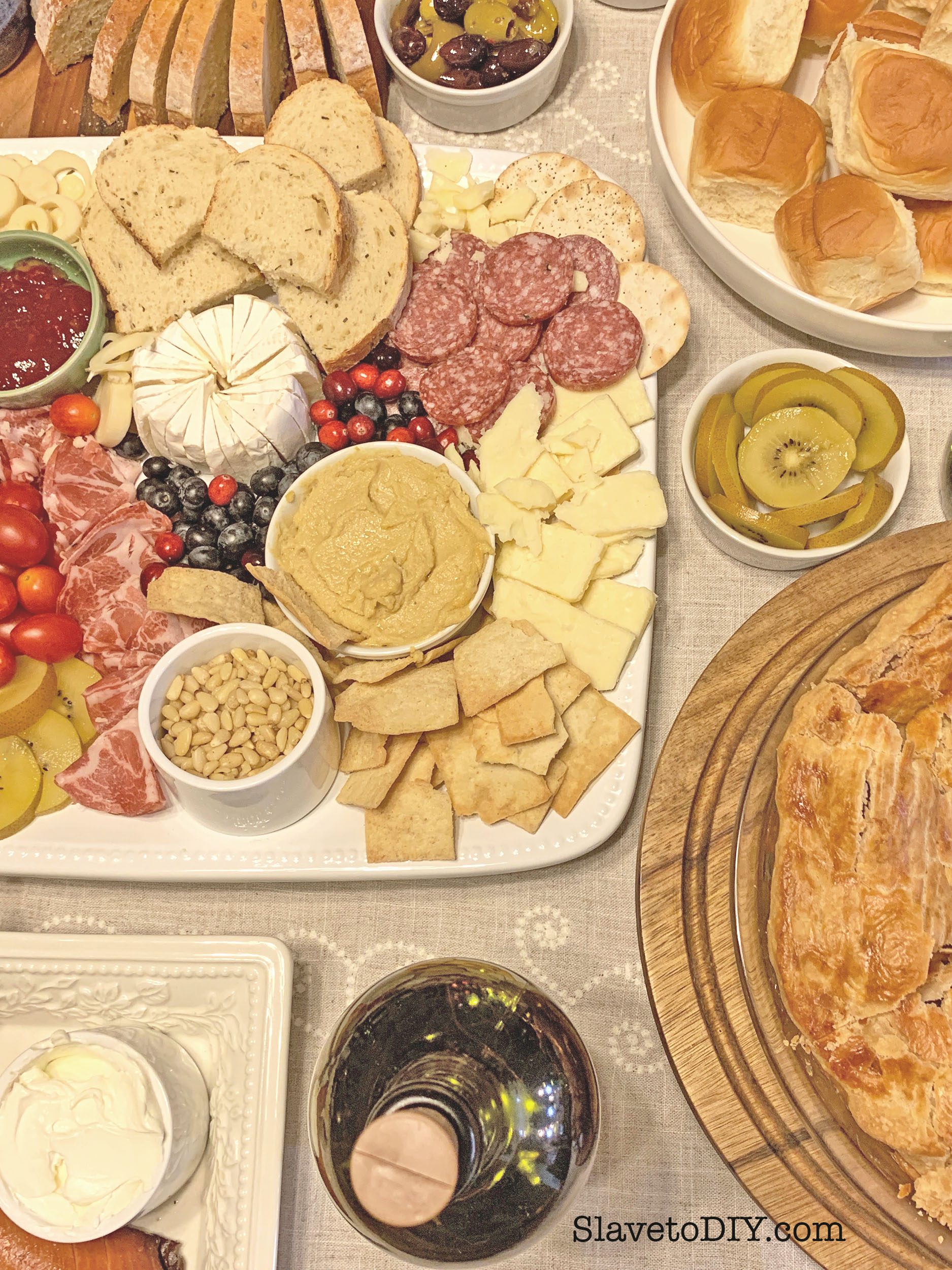 Charcuterie Boards: Easy Appetizers For Holiday Entertaining To Wow Your Guests