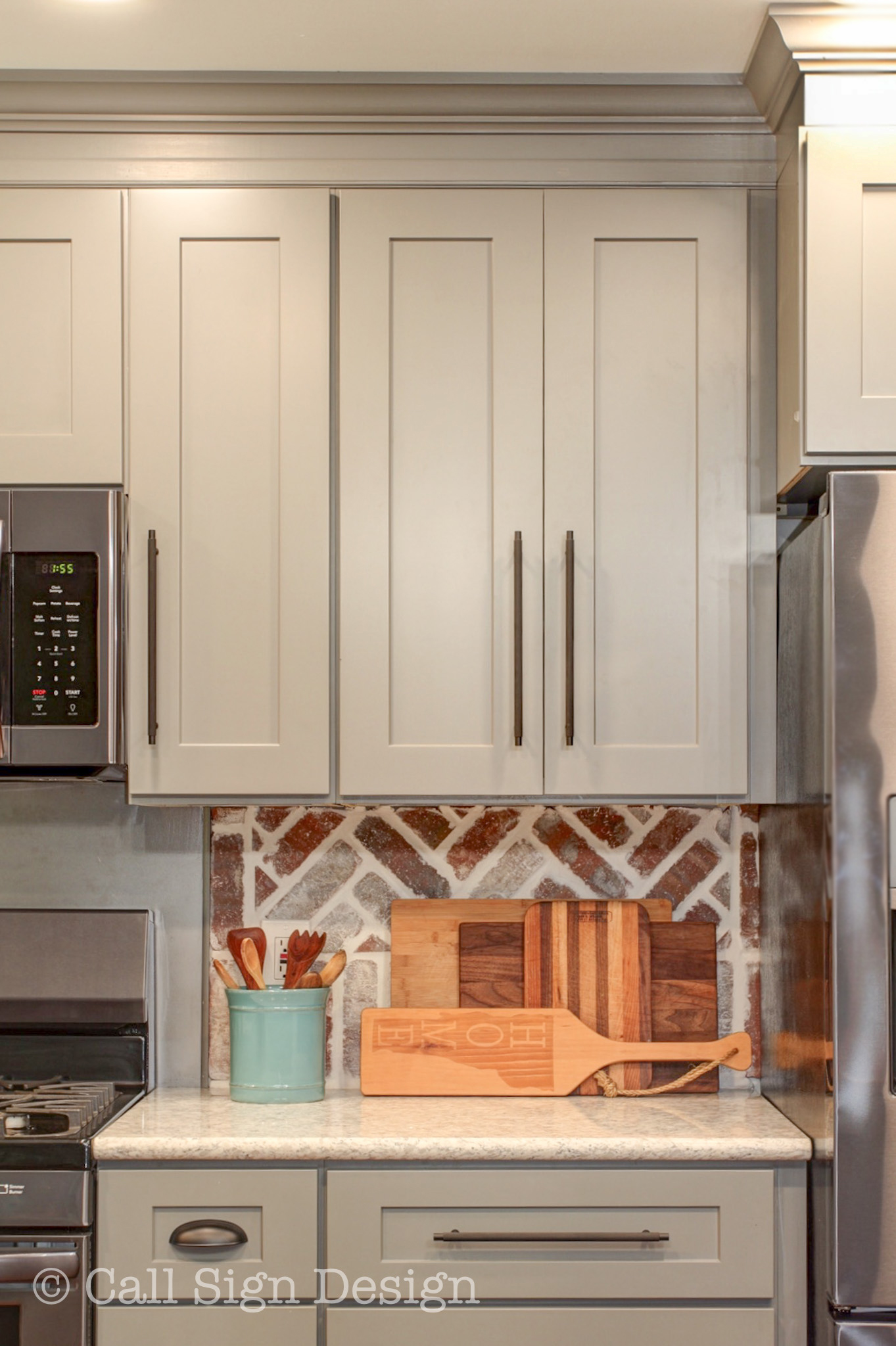 Before and After Pictures of Grandma's New Vermont Cottage Kitchen: Sponsored by Lily Ann Cabinets and designed by @callsigndesign on Instagram and @slavetodiy on Pinterest.